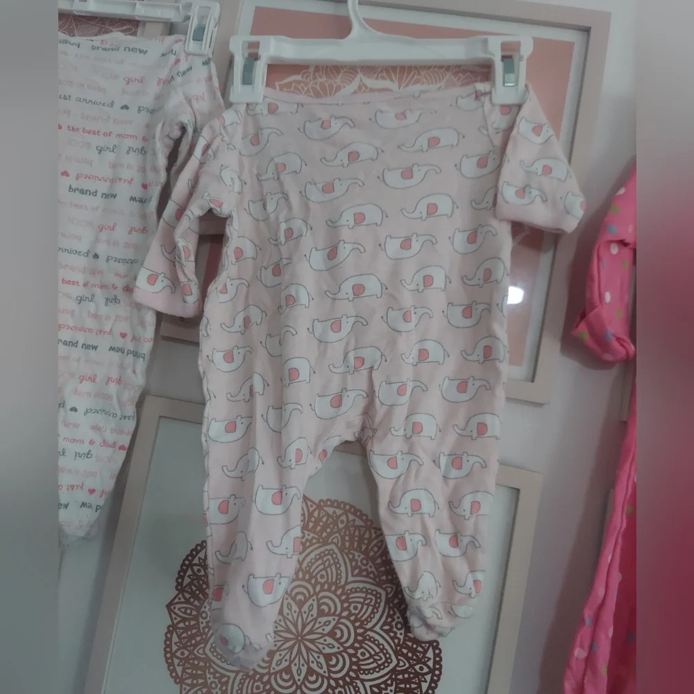 🎁 10/$25- Set of 4 sleep outfits, 0-3 months, baby girl,  pink